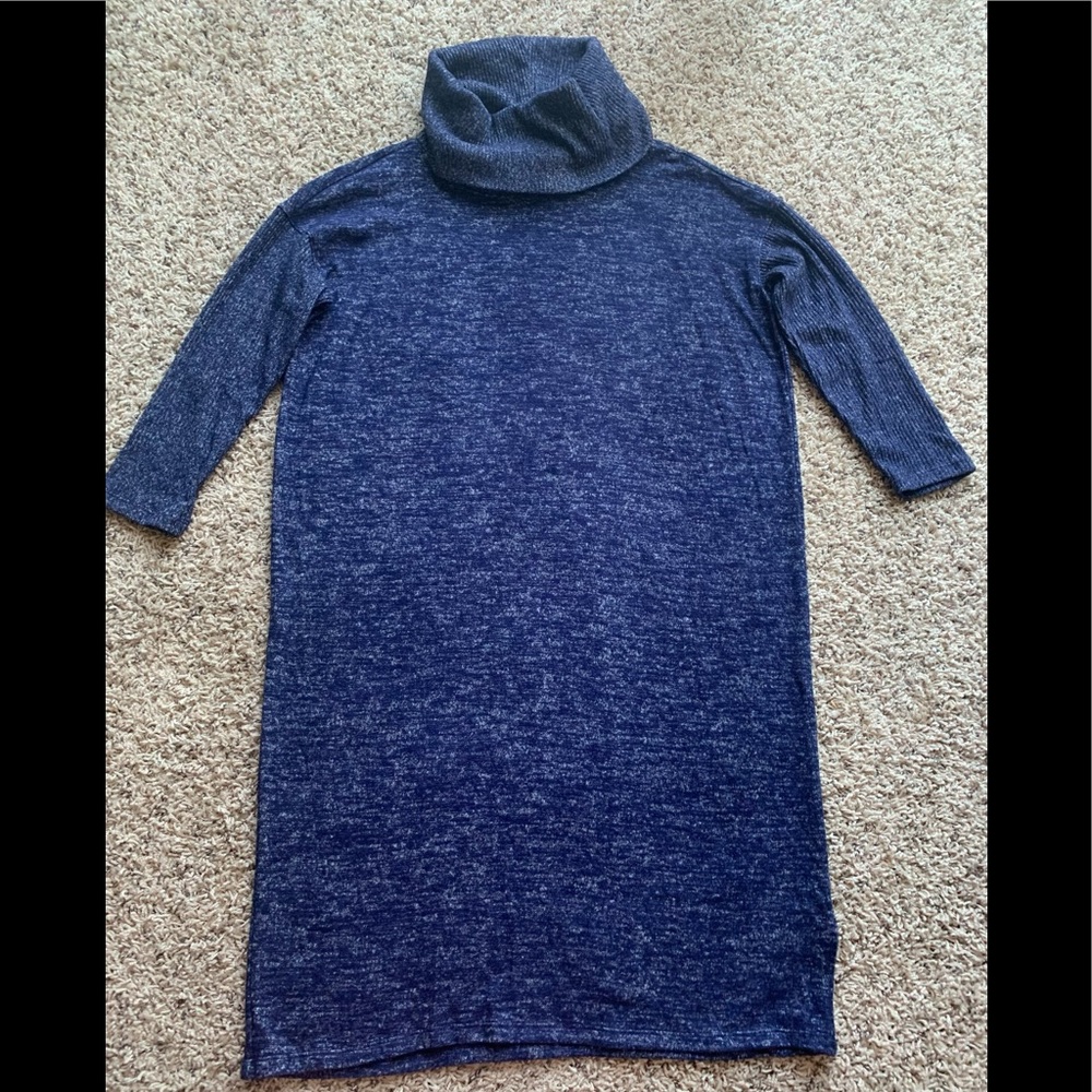 New With Tags Gap Dress With Funnel Neck Blue Stretch  Fabric 3/4 Sleeves SZ XS